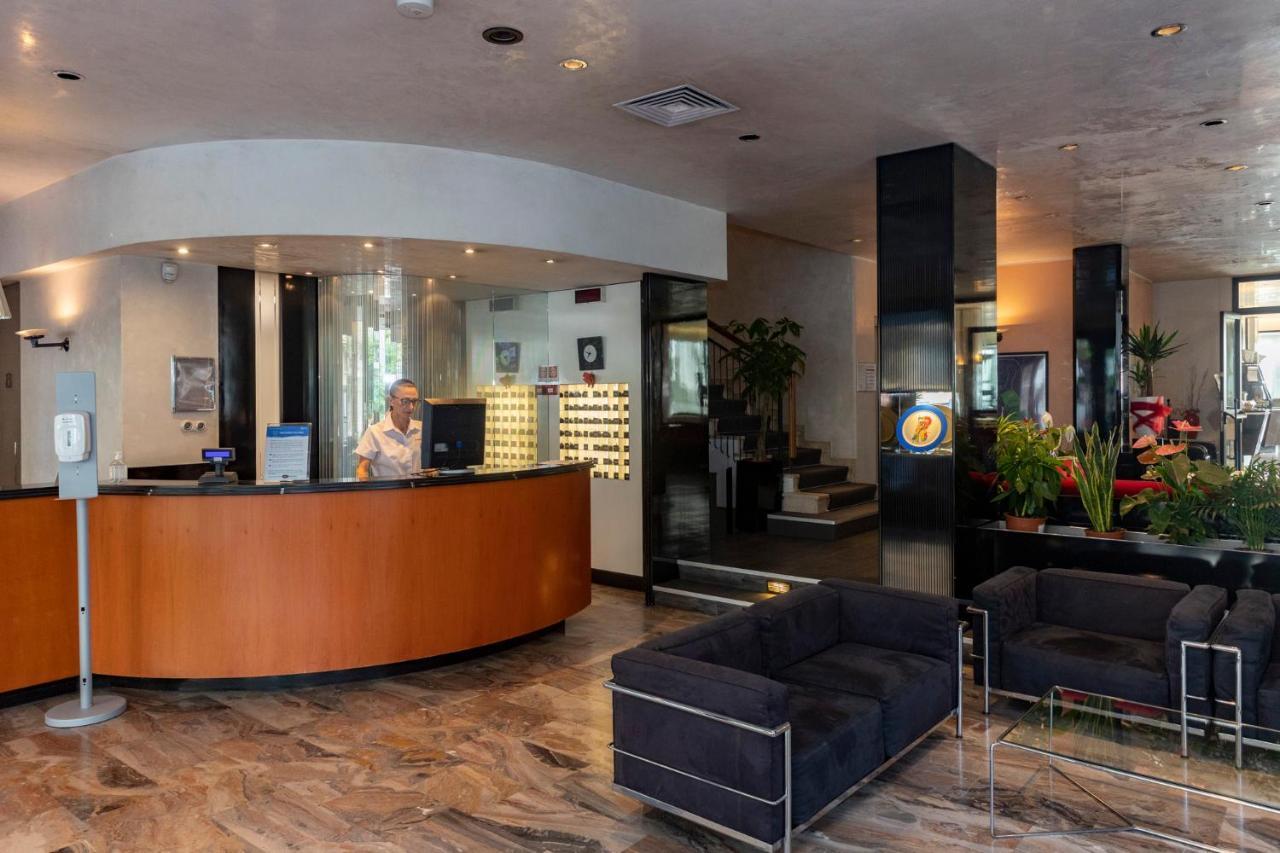 Hotel Derby Rimini Dış mekan fotoğraf