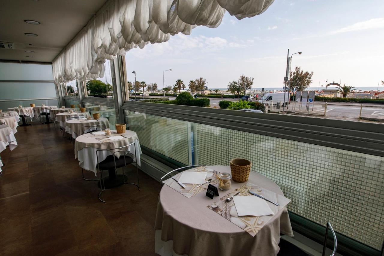 Hotel Derby Rimini Dış mekan fotoğraf