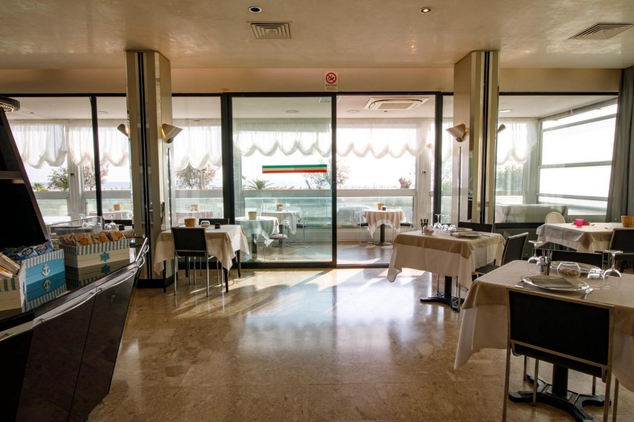 Hotel Derby Rimini Dış mekan fotoğraf