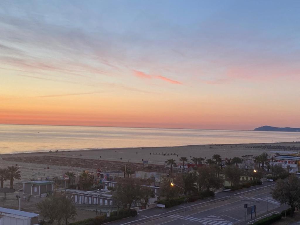 Hotel Derby Rimini Dış mekan fotoğraf